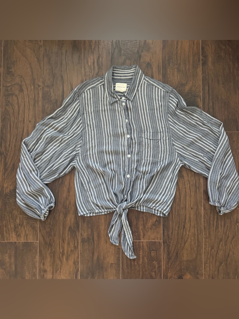 American Eagle XS Oversized Long Sleeve Tie Hem Button-Up Blue Striped Blouse